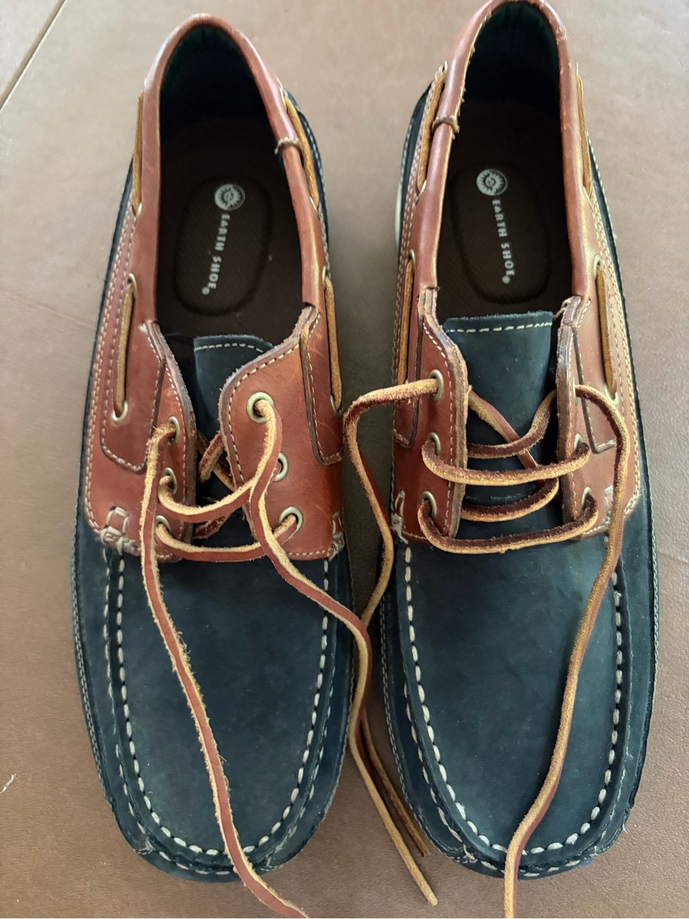 Men's Size 10 Earth Shoes Two-Tone Navy and Brown Boat Shoes Like New